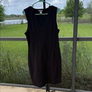 H&M Black Sleeveless V-Neck Midi Dress